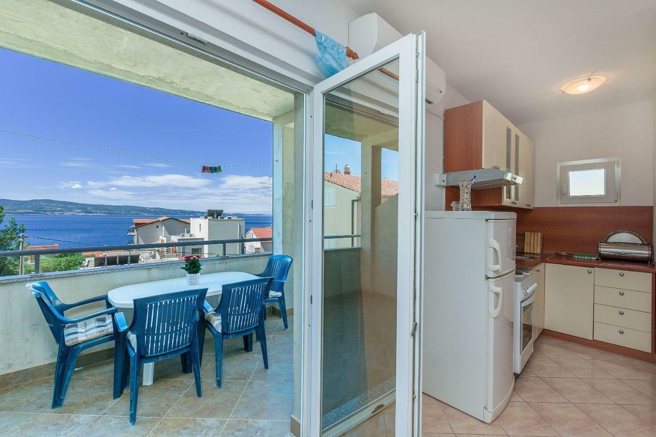 Apartments Kristina Omiš Dış mekan fotoğraf